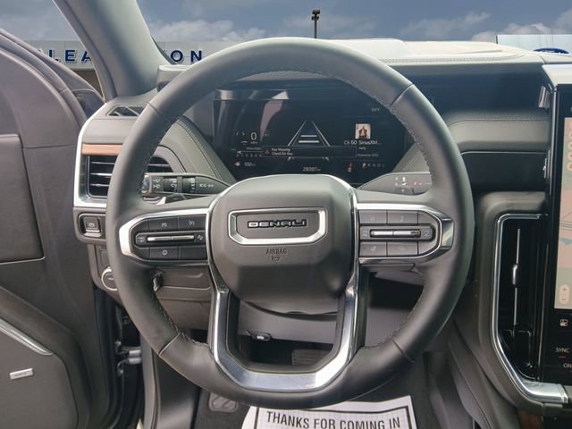 Used 2025 GMC Yukon XL Denali RWD image 12