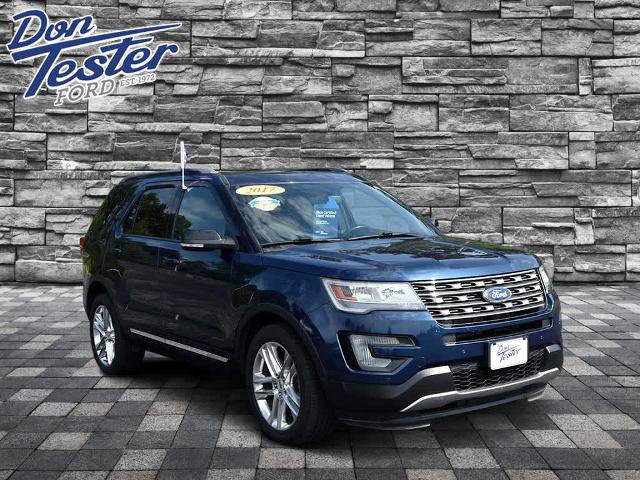 Certified 2017 Ford Explorer XLT w/ Equipment Group 202A AWD/4WD image 1