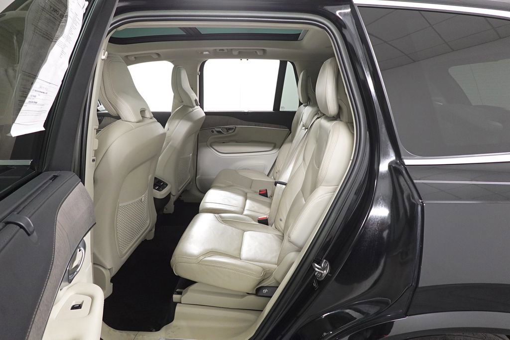 Used 2023 Volvo XC90 B6 Ultimate w/ Protection Package Premier image 24