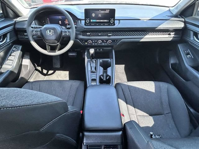 Used 2025 Honda Accord SE image 12