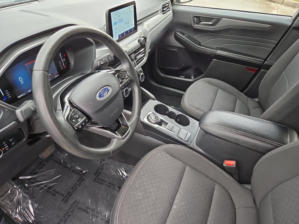 Certified 2024 Ford Escape Active AWD/4WD image 9