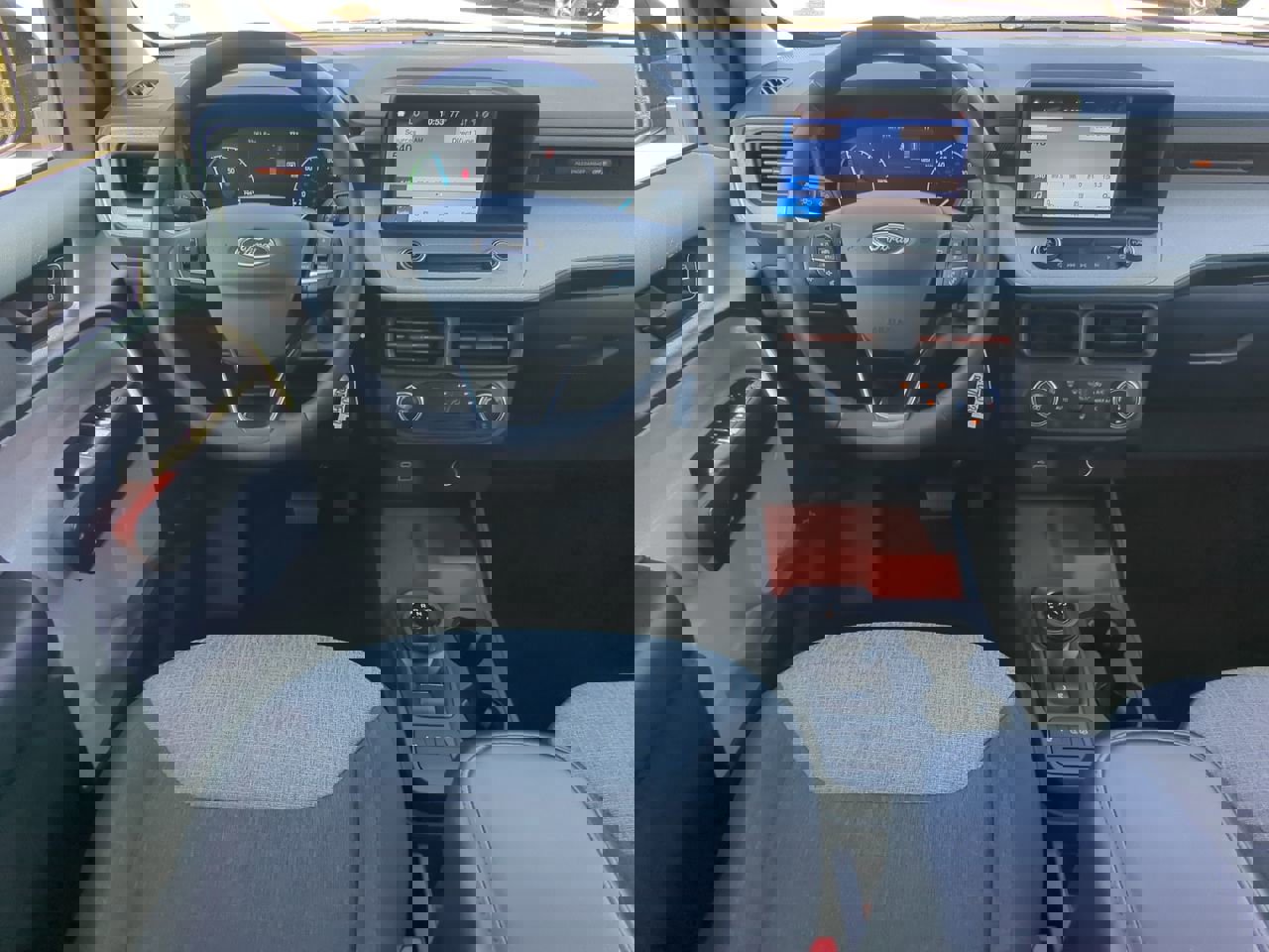 Certified 2024 Ford Maverick XLT w/ XLT Luxury Package image 14