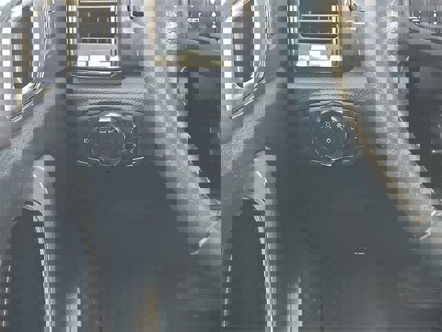 Certified 2020 Ford Ranger Lariat w/ Equipment Group 501A Mid image 12