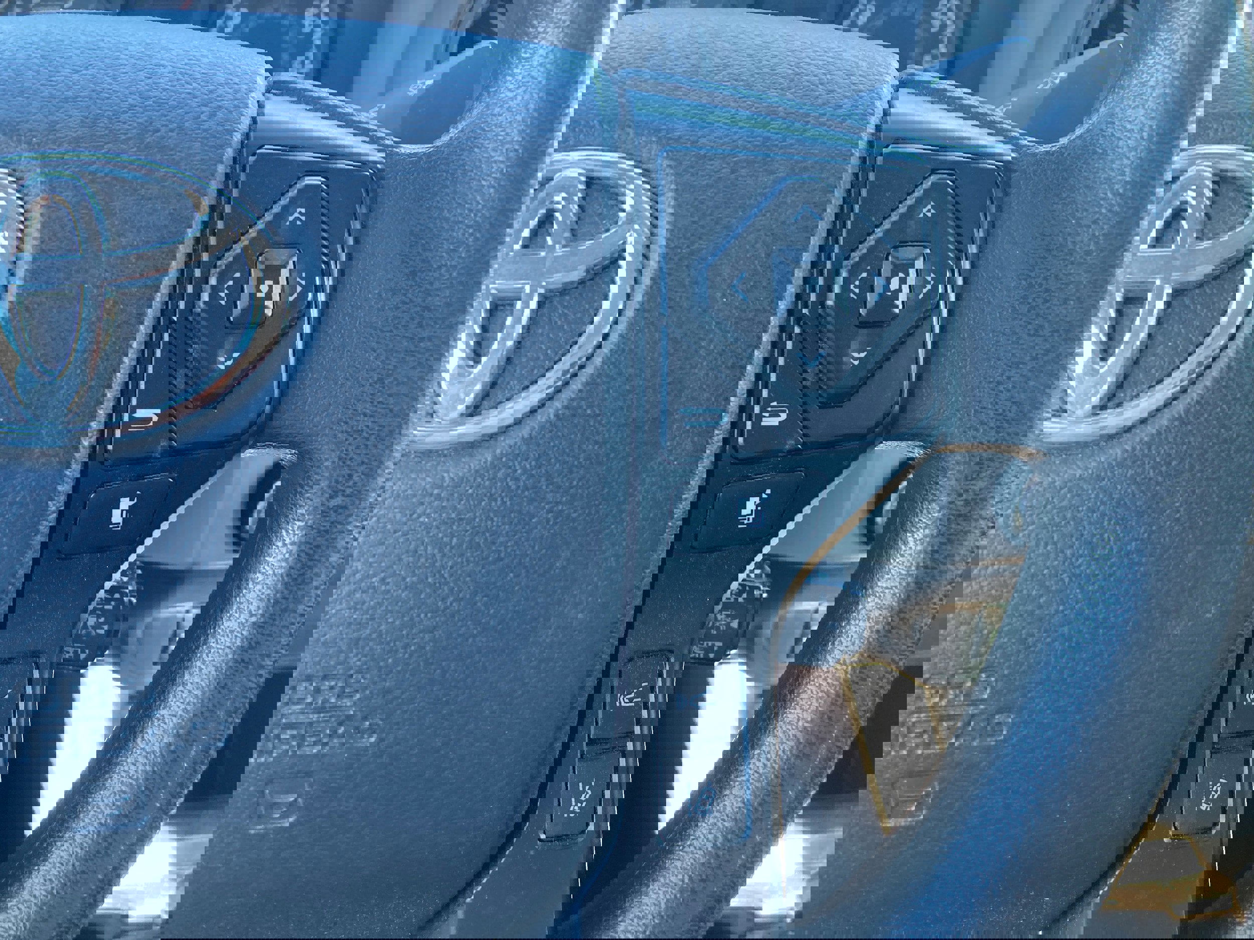 Used 2018 Toyota Tacoma SR5 image 21