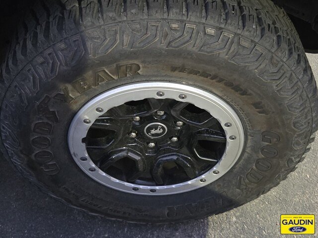 Certified 2023 Ford Bronco Big Bend w/ Sasquatch Package AWD/4WD image 4