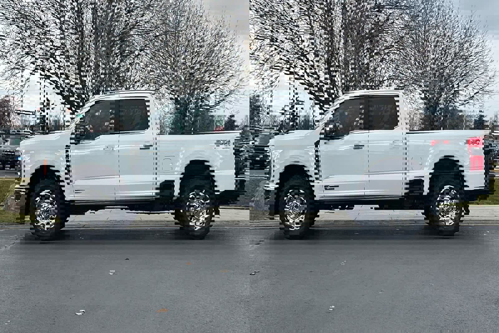 Certified 2023 Ford F250 Lariat w/ Lariat Ultimate Package image 2