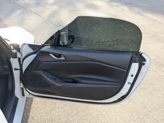 Used 2021 MAZDA MX-5 Miata Sport image 29