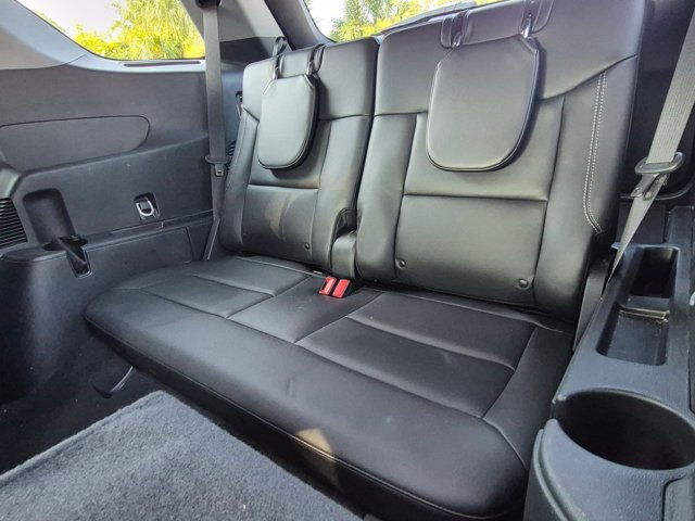 Certified 2023 Ford Explorer XLT w/ Equipment Group 202A RWD image 18