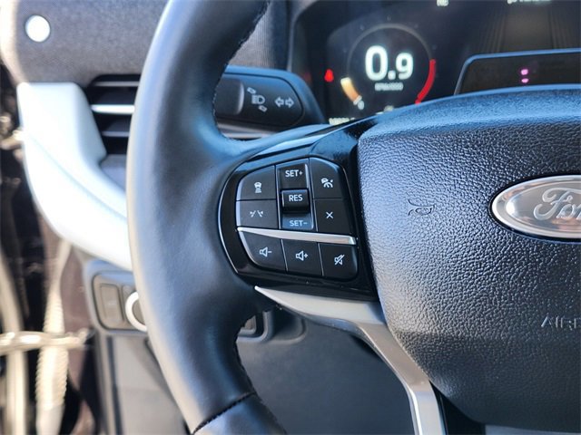 Certified 2025 Ford Explorer Platinum w/ LUX Leather Package image 32