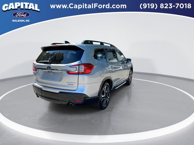 Used 2023 Subaru Ascent Limited w/ Technology Package AWD/4WD image 9
