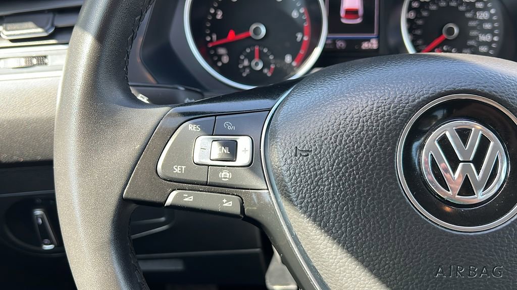 Used 2020 Volkswagen Tiguan SE FWD image 22