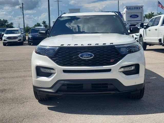 Certified 2020 Ford Explorer ST w/ ST Street Pack AWD/4WD image 2