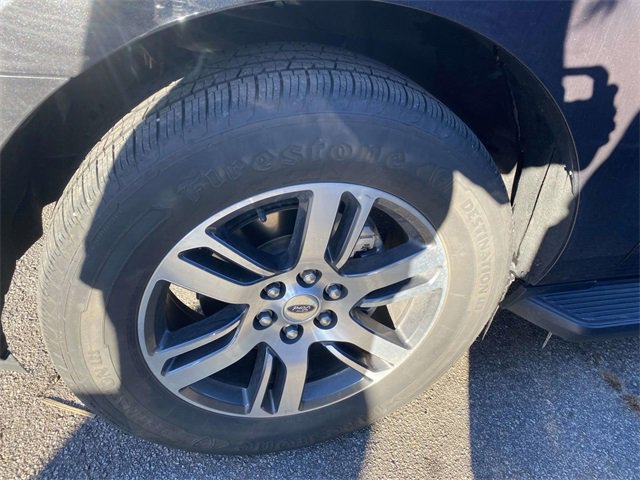 Certified 2024 Ford Expedition Max Limited image 4