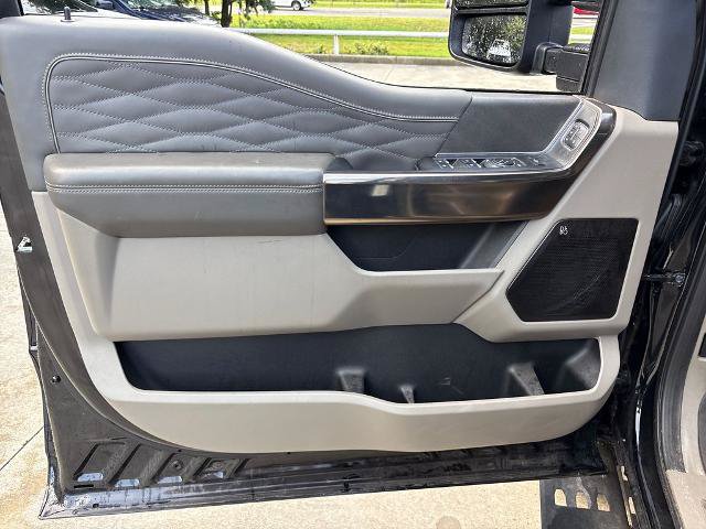 Certified 2025 Ford F250 Platinum w/ Platinum Plus Package AWD/4WD image 17