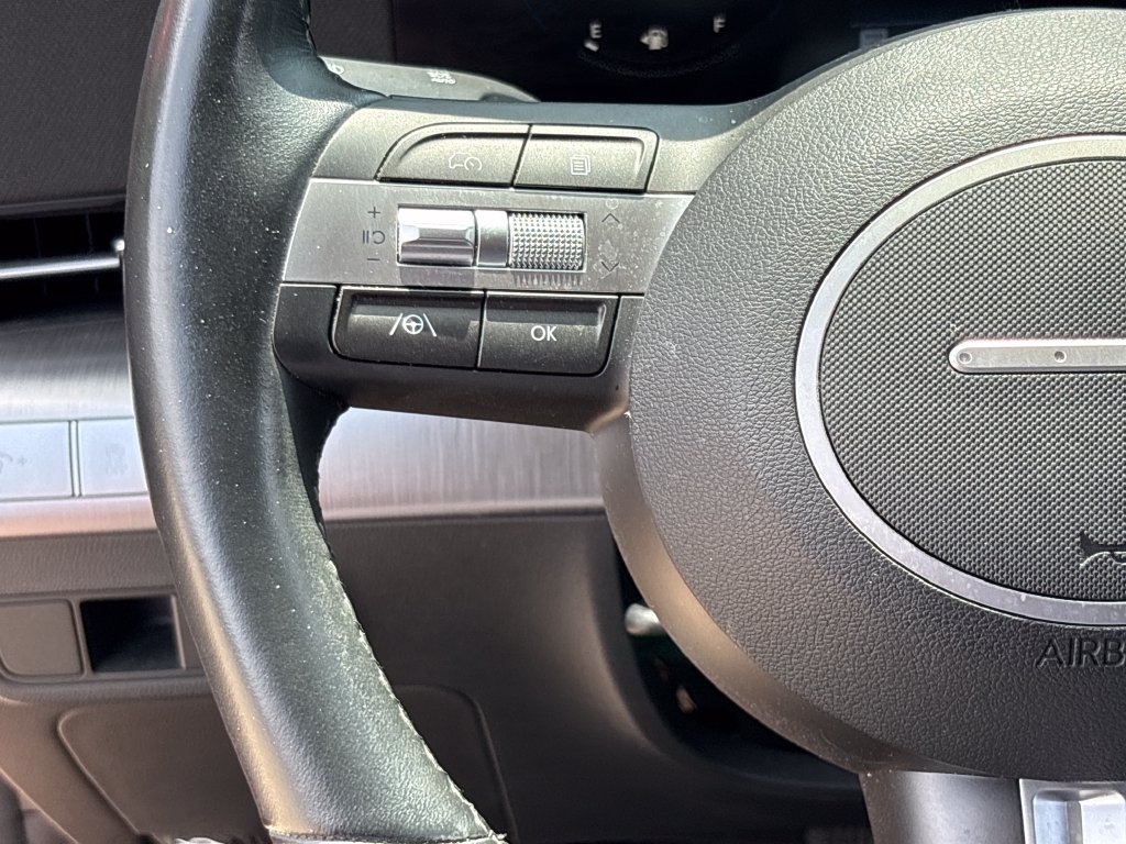 Used 2024 Hyundai Kona SEL FWD image 18