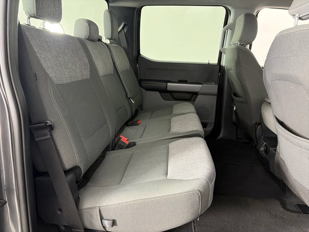 Certified 2025 Ford F250 XLT AWD/4WD image 28