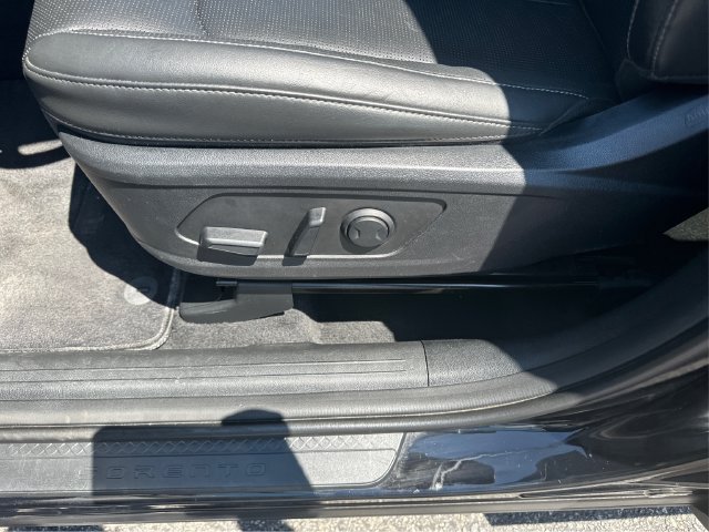 Used 2024 Kia Sorento S AWD/4WD image 30