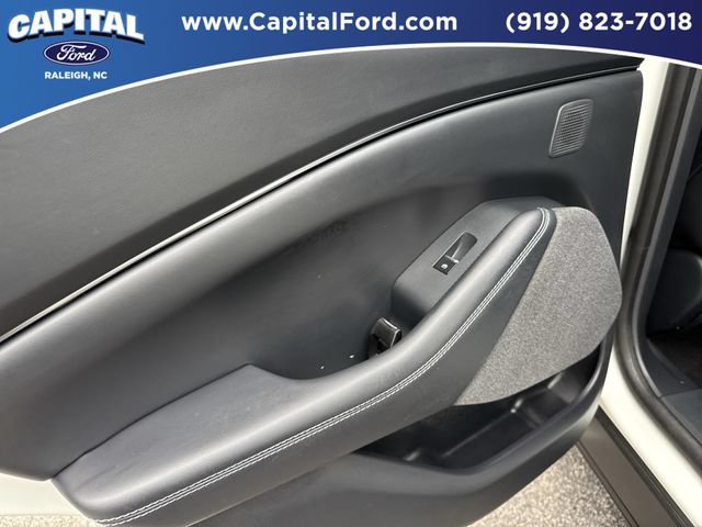 Certified 2025 Ford Mustang Mach-E Premium AWD/4WD image 17