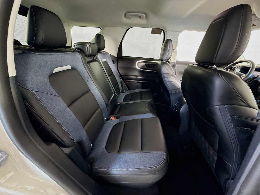 Certified 2025 Ford Bronco Sport Outer Banks w/ Outer Banks Tech Package+ image 28