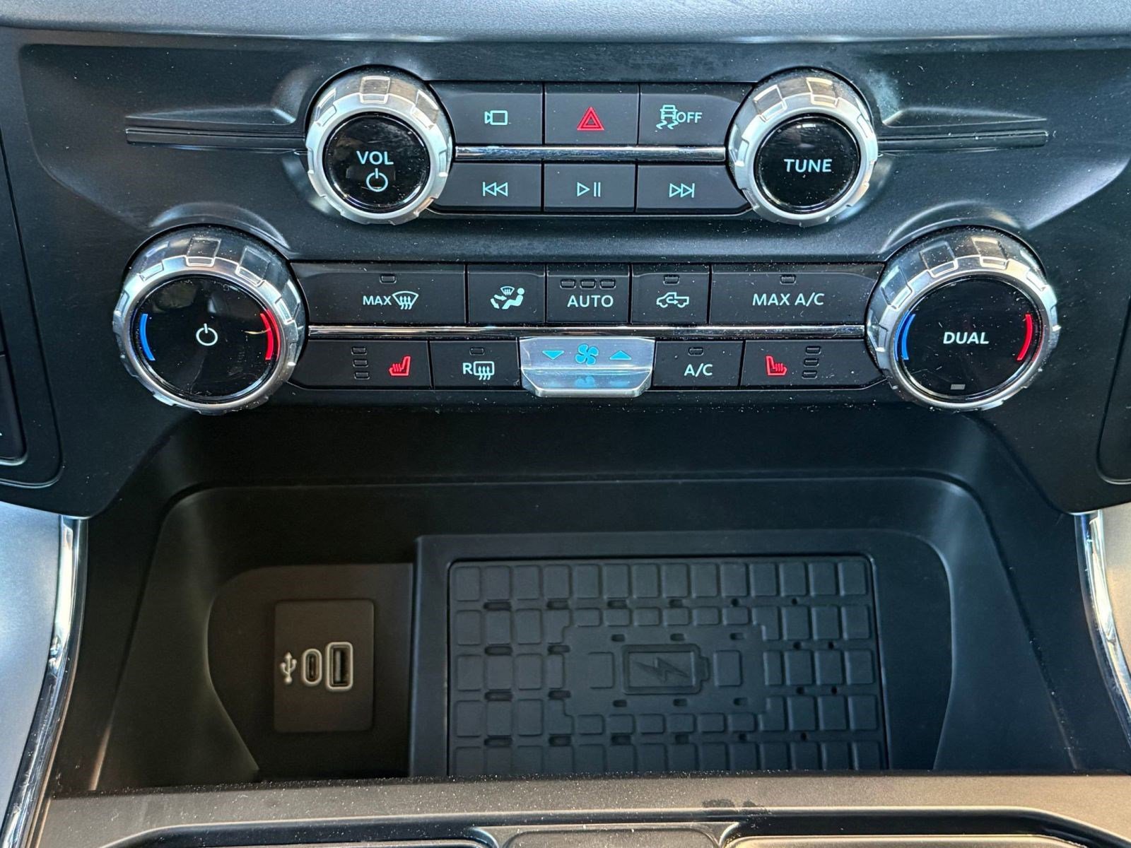 Certified 2025 Ford F150 XLT w/ Equipment Group 302A MID image 30