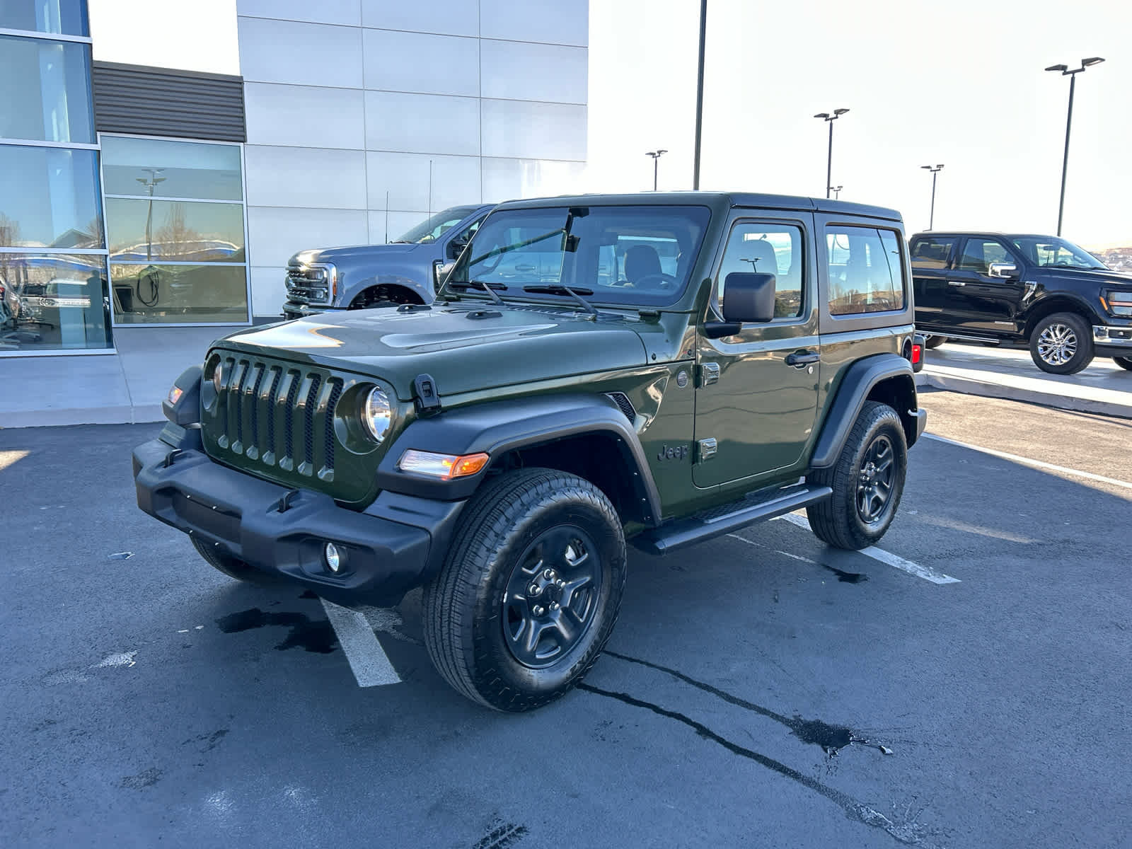 Used 2022 Jeep Wrangler Sport image 2