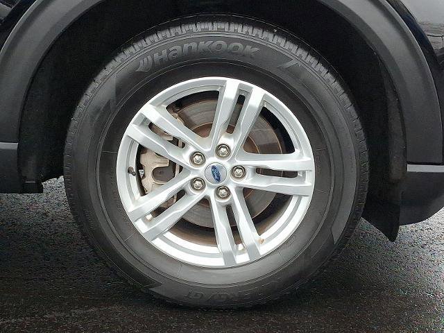 Certified 2022 Ford Explorer XLT w/ Equipment Group 202A image 8