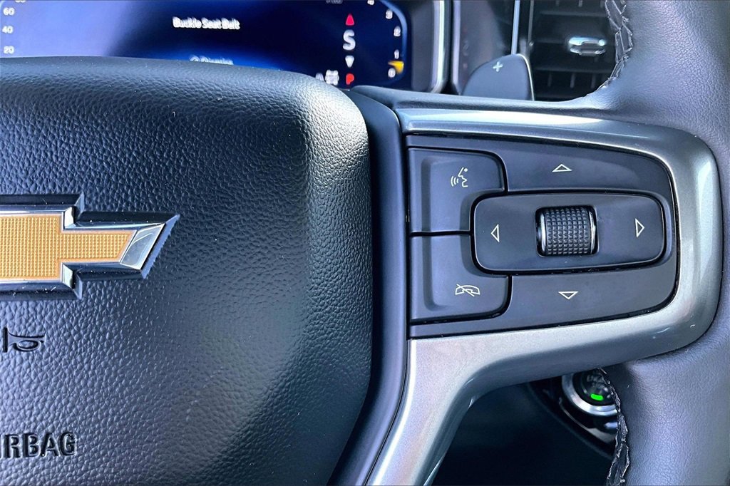 Used 2023 Chevrolet Silverado 1500 LTZ image 20