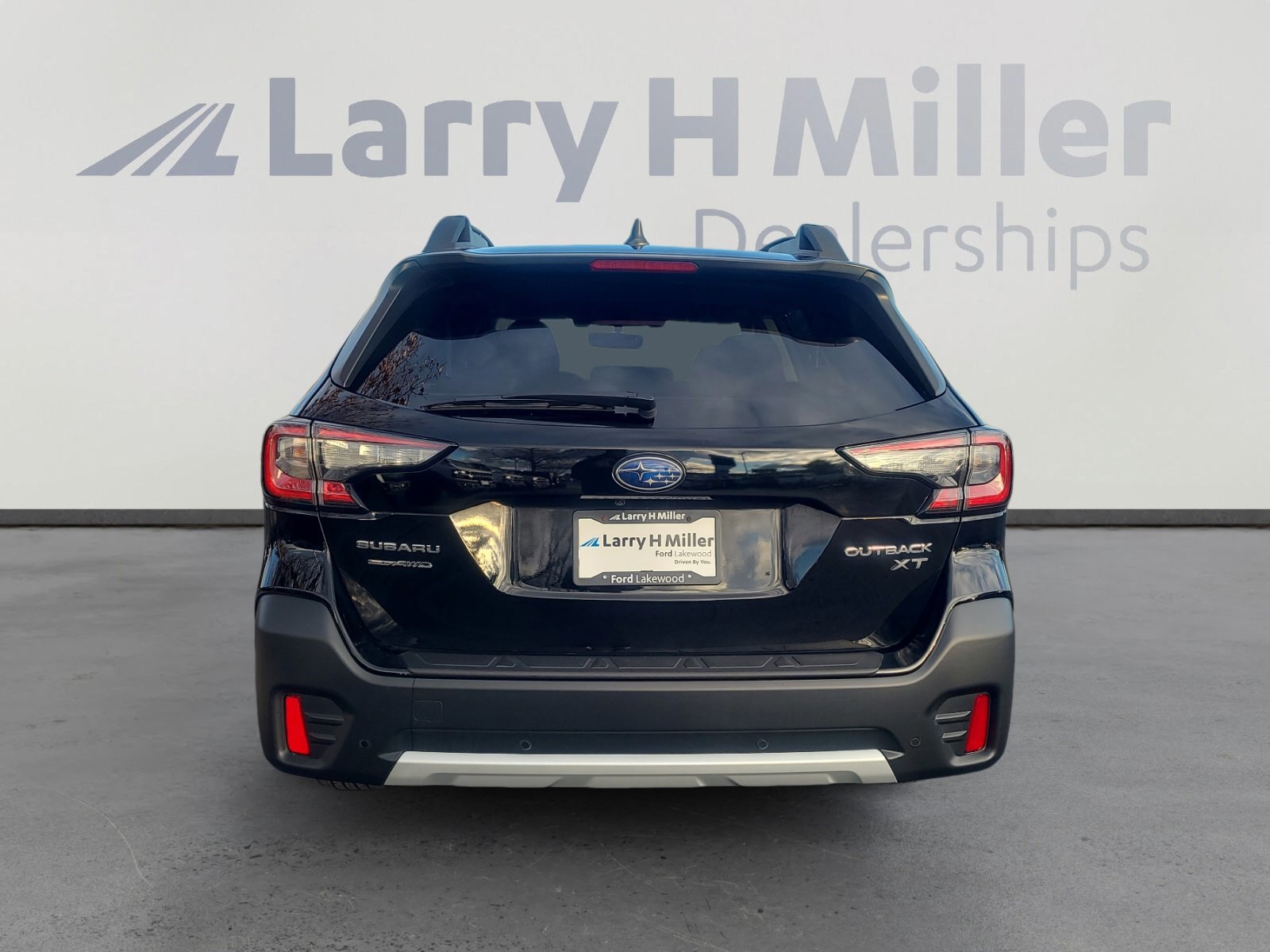 Used 2020 Subaru Outback Limited XT w/ Popular Package #2 image 4