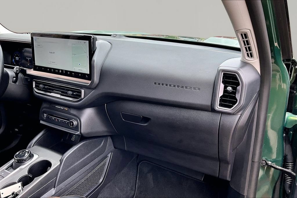 Certified 2025 Ford Bronco Sport Outer Banks w/ Outer Banks Tech Package+ AWD/4WD image 17