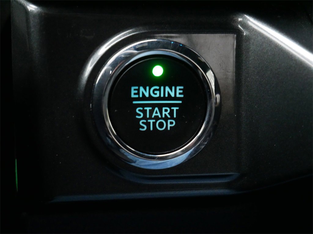 Certified 2023 Ford F150 XLT w/ Equipment Group 302A High image 21