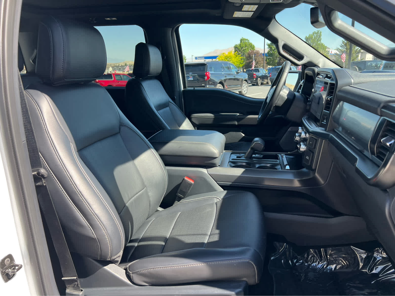 Certified 2025 Ford F150 Lariat AWD/4WD image 17