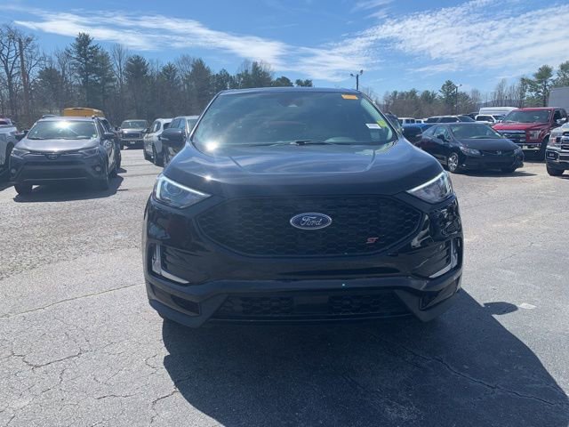 Certified 2022 Ford Edge ST image 3