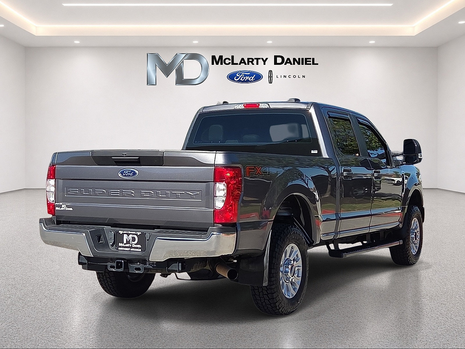 Certified 2022 Ford F250 XL w/ STX Appearance Package AWD/4WD image 5