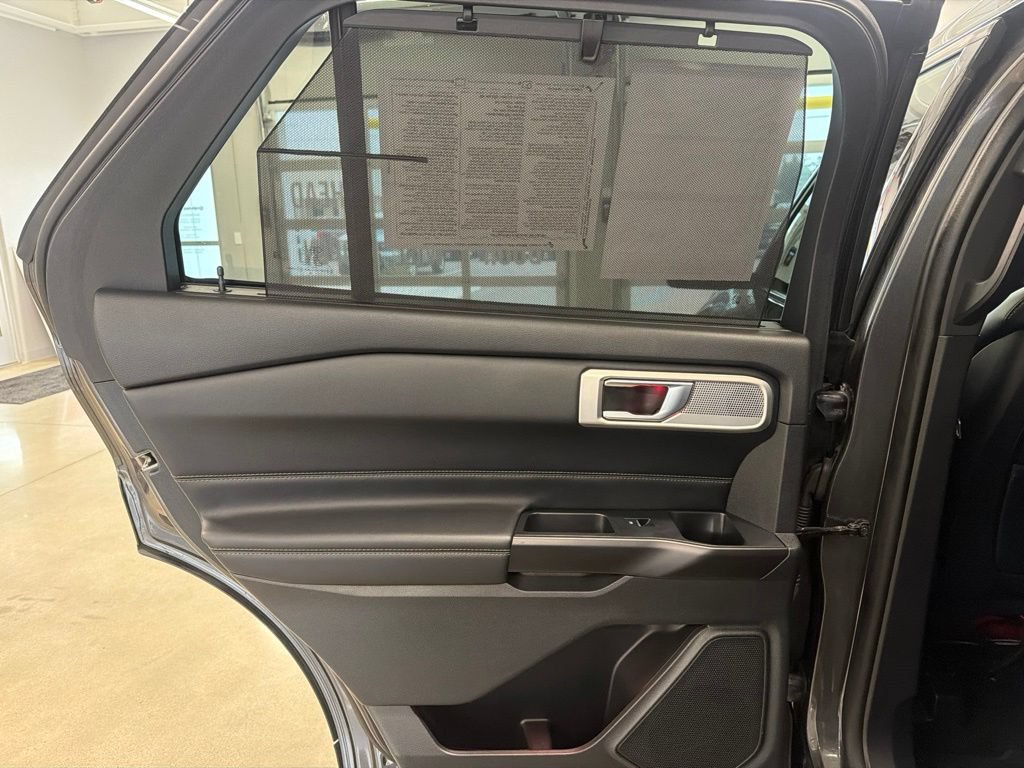 Certified 2020 Ford Explorer Limited w/ Hybrid Equipment Group 310A AWD/4WD image 23