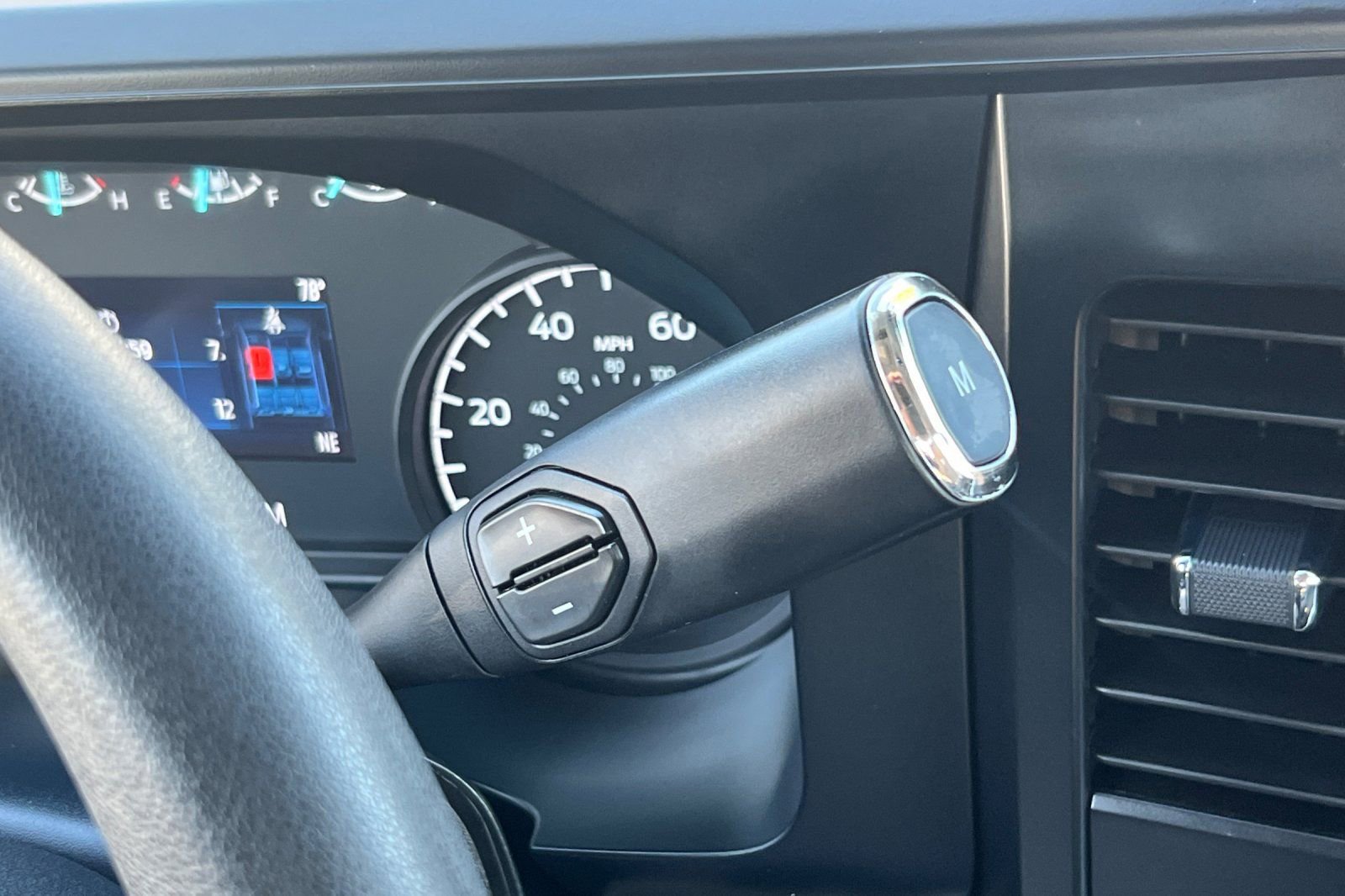 Certified 2024 Ford F250 XLT image 21