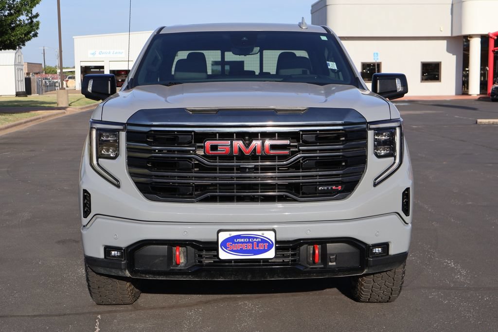 Used 2024 GMC Sierra 1500 AT4 w/ Technology Package AWD/4WD image 14