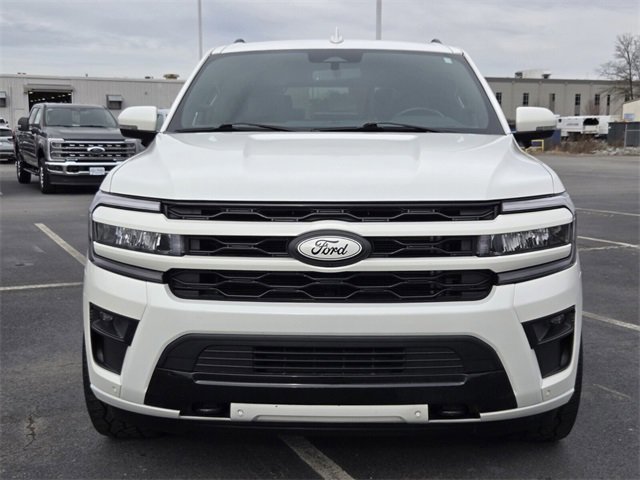 Certified 2024 Ford Expedition Platinum image 8