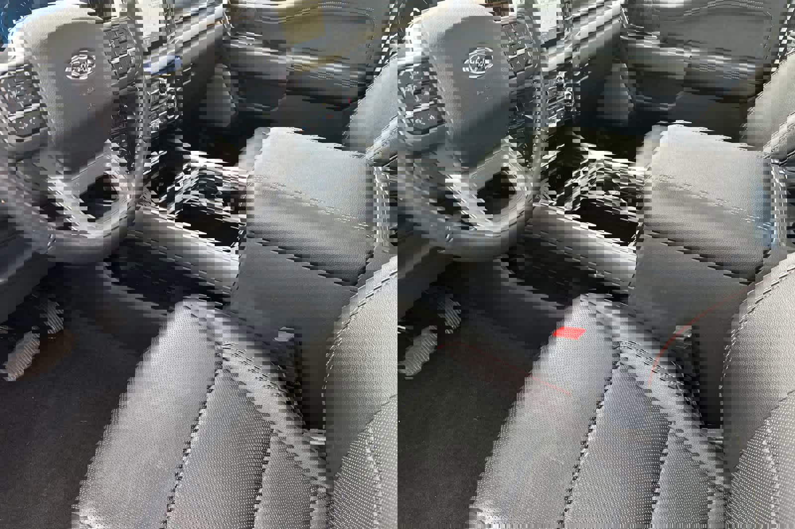 Certified 2023 Ford F250 Lariat w/ Lariat Ultimate Package image 11