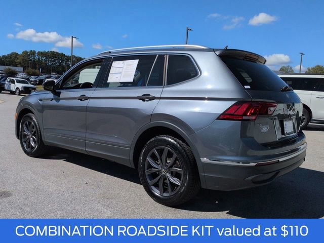 Used 2023 Volkswagen Tiguan SE w/ Panoramic Sunroof Package video 2