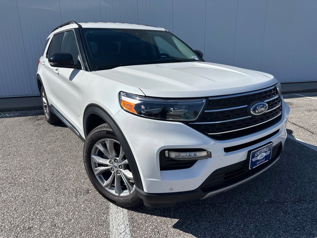 Certified 2024 Ford Explorer XLT w/ Equipment Group 202A AWD/4WD image 10