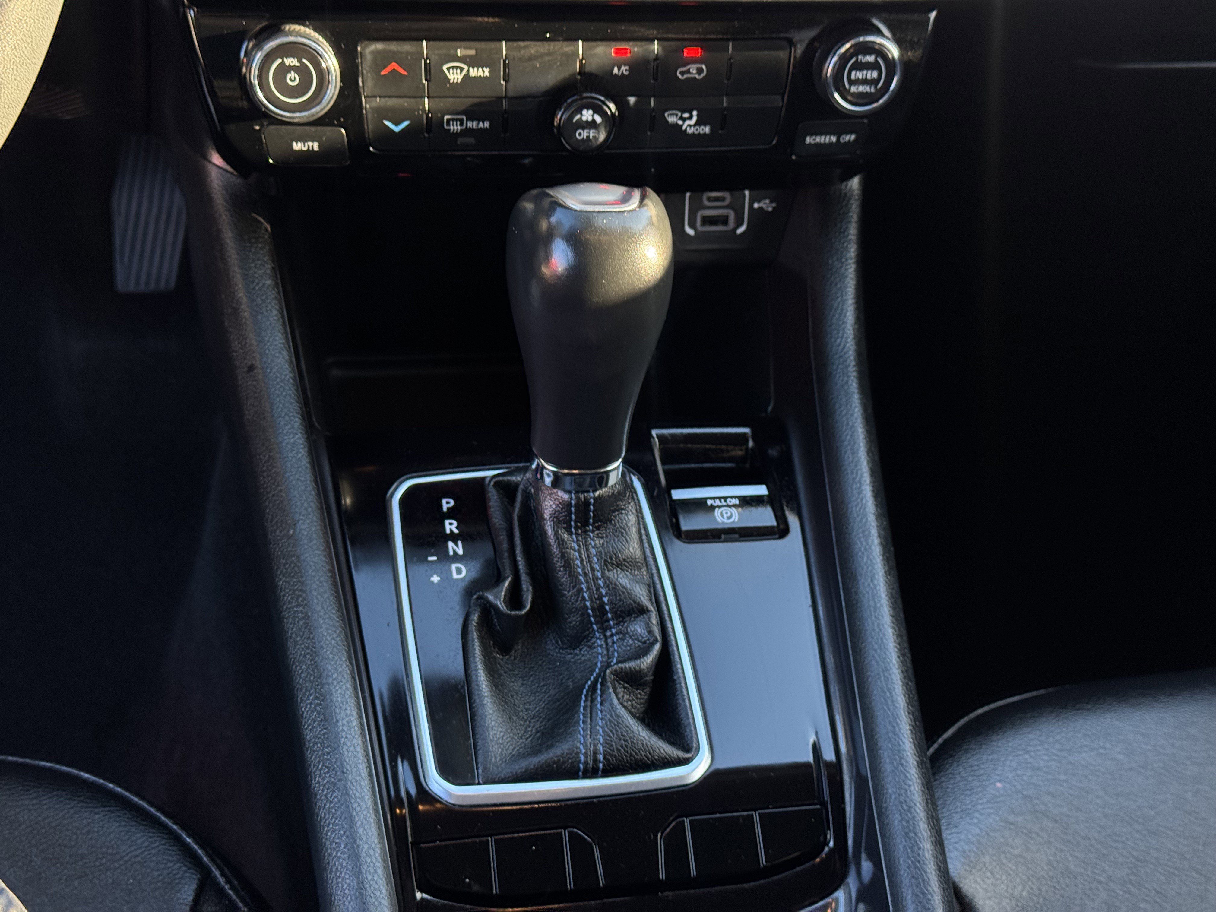 Used 2022 Jeep Compass Latitude image 19