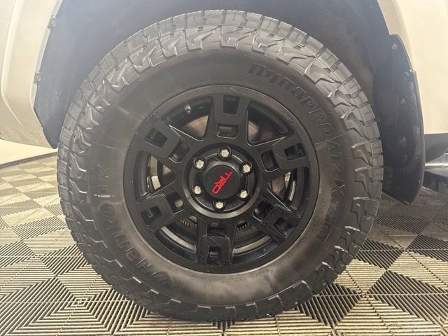 Used 2019 Toyota 4Runner TRD Pro AWD/4WD image 11