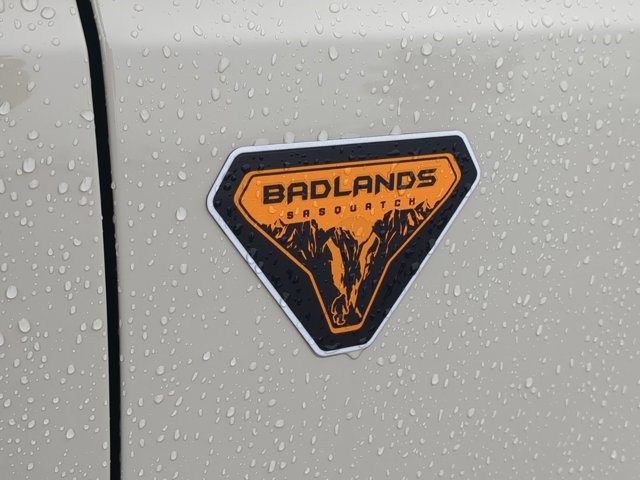Certified 2025 Ford Bronco Badlands AWD/4WD image 38