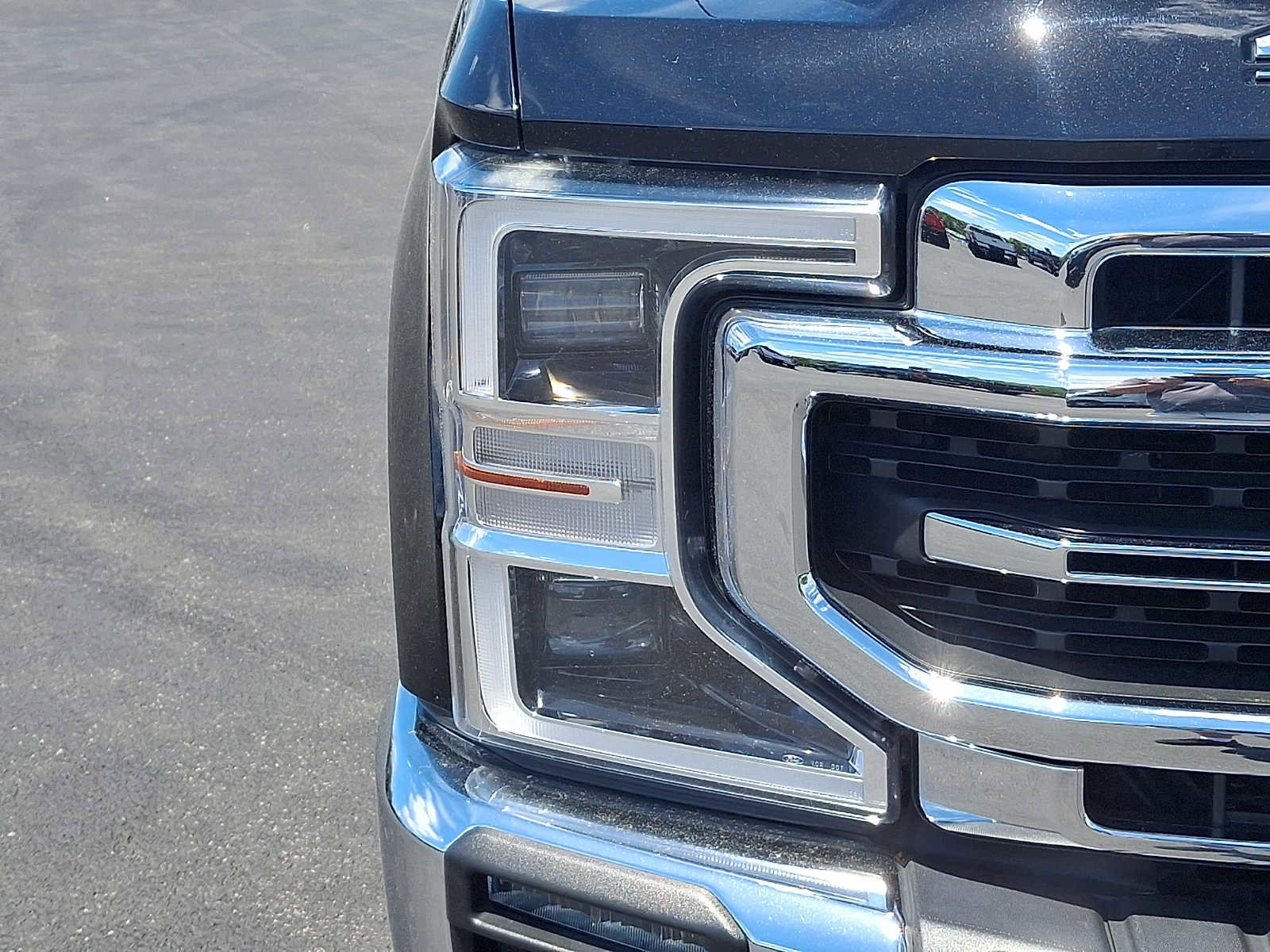 Certified 2020 Ford F350 Lariat w/ Lariat Ultimate Package AWD/4WD image 9