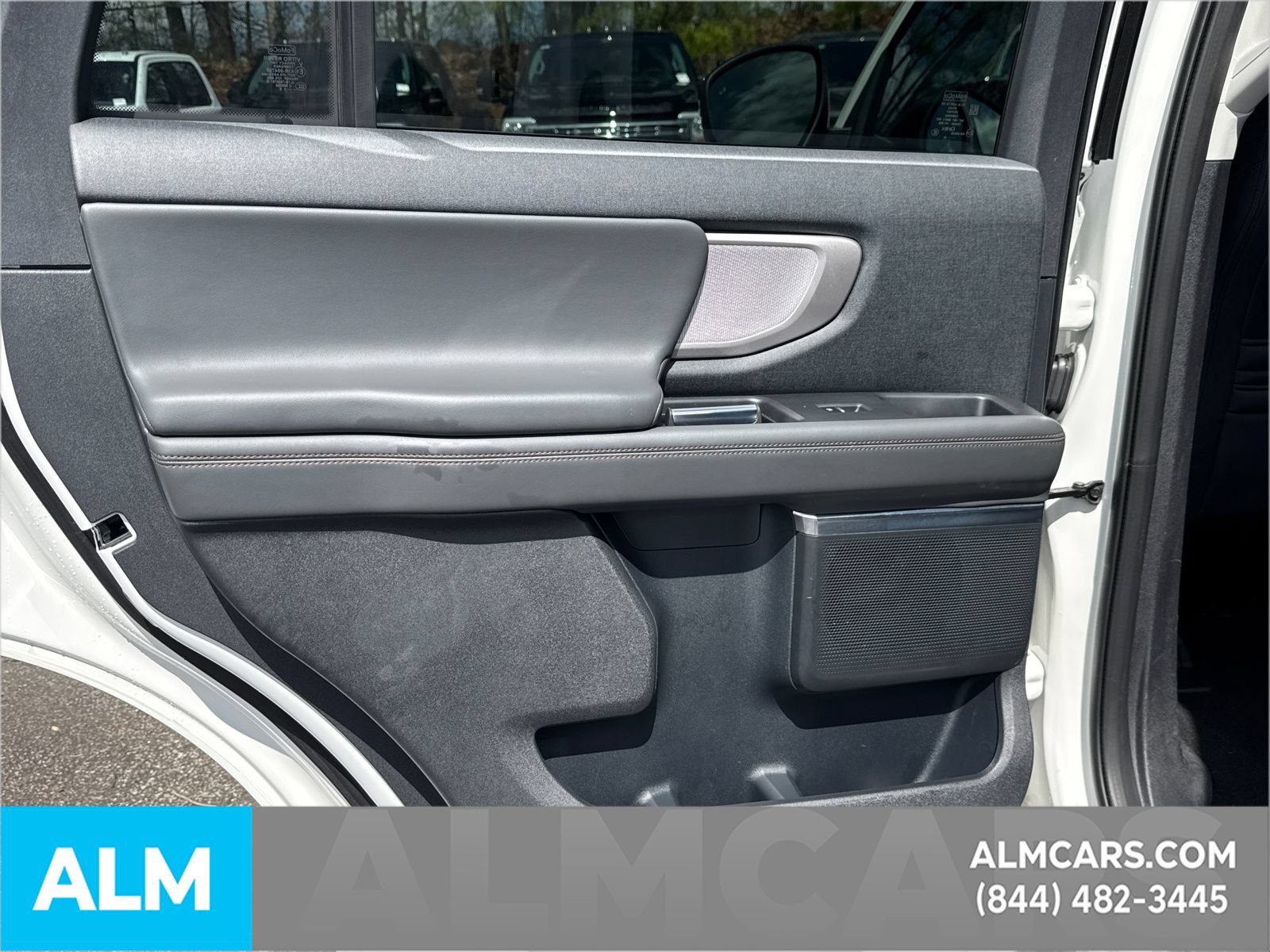 Certified 2025 Ford Expedition Active AWD/4WD image 29