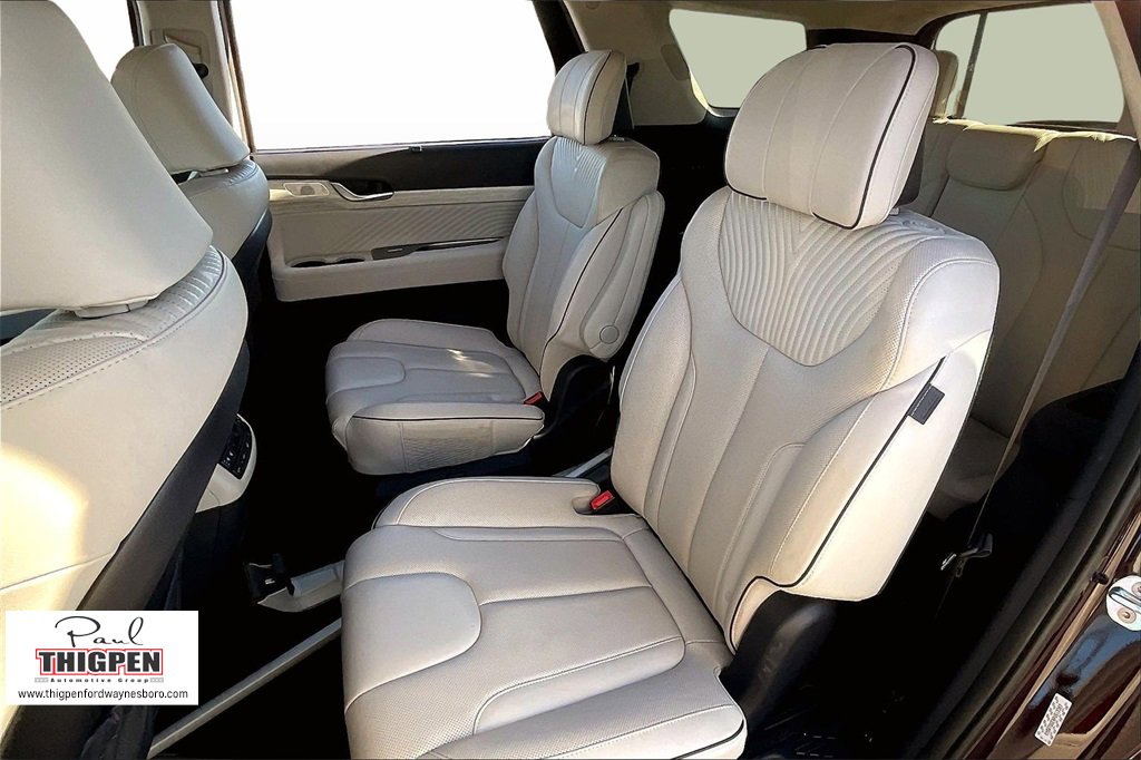 Used 2023 Hyundai Palisade Calligraphy w/ Cargo Package image 25