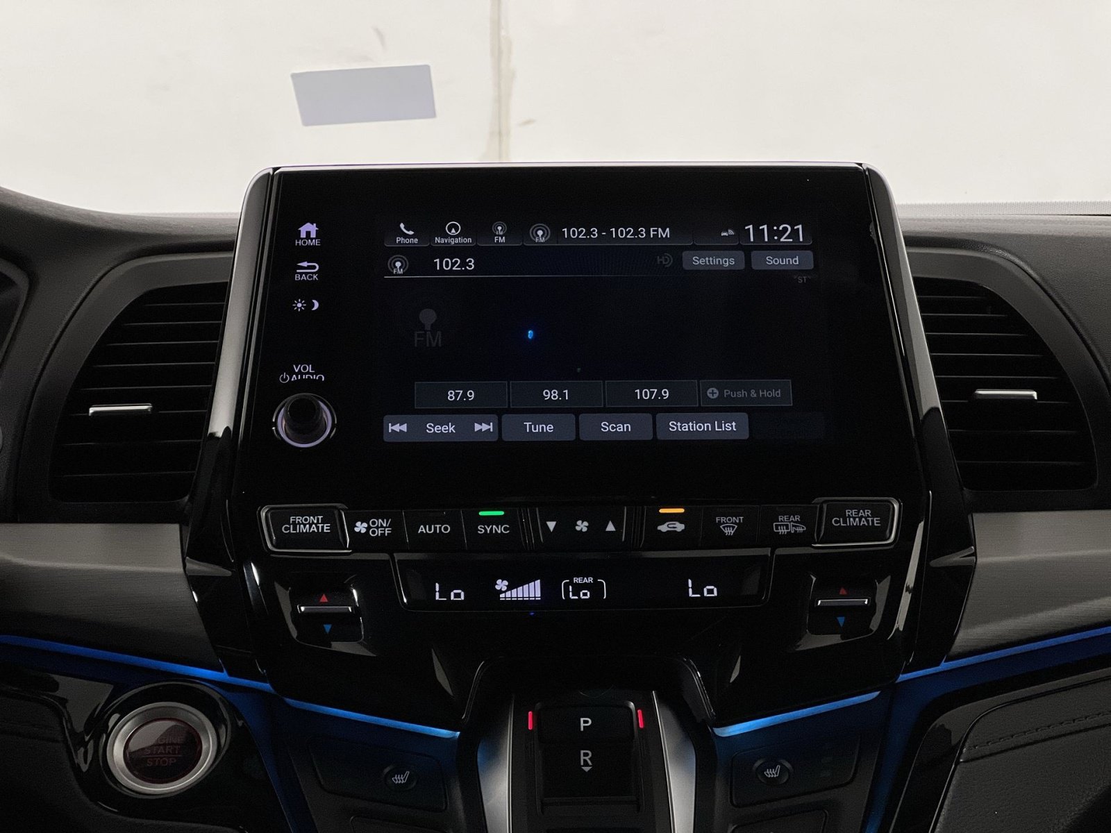 Used 2023 Honda Odyssey Touring image 18