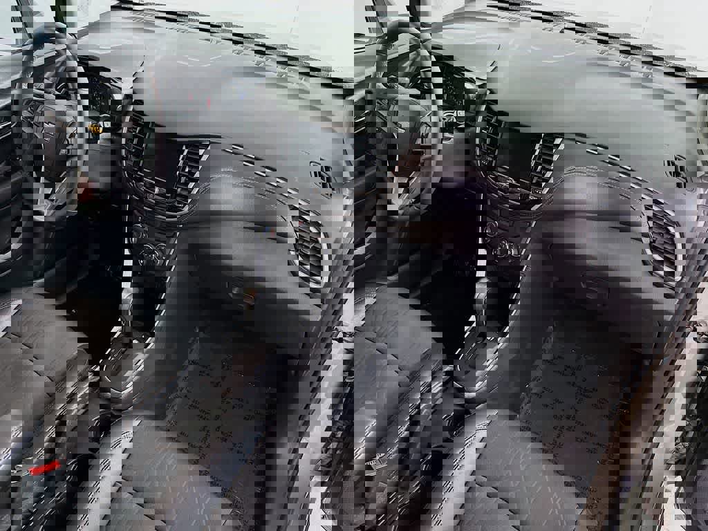 Used 2021 Chevrolet Trax LT w/ Driver Confidence Package image 31