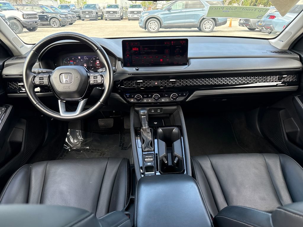 Used 2024 Honda Accord Touring image 5