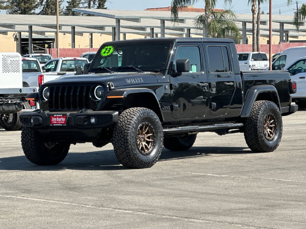 Used 2023 Jeep Gladiator Sport AWD/4WD image 7